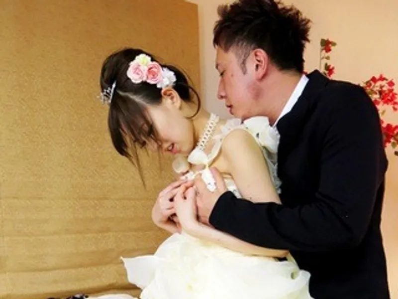 Cô dâu bị tiền bối hấp diêm trong đêm trước ngày cưới