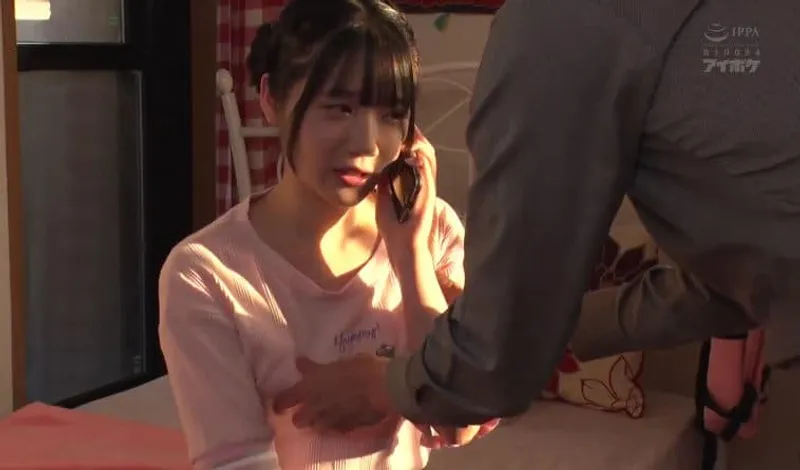 Bố dượng phát hiện cục cưng riêng của vợ yêu là diễn viên jav